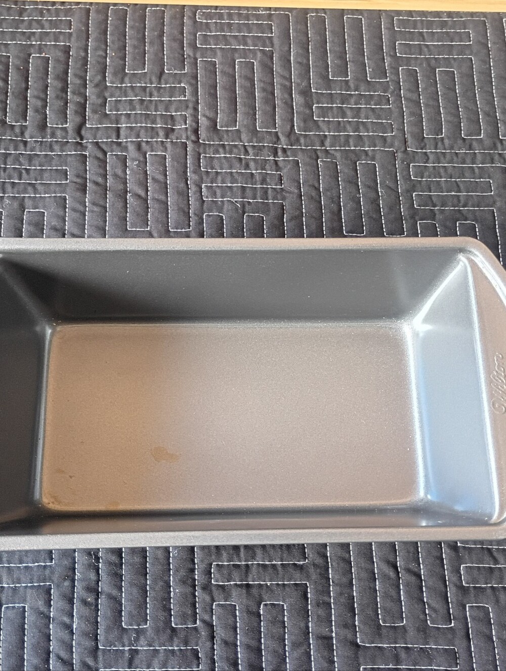 Wilton 2-Piece Non-Stick Meatloaf Pan Set - Picture 7 of 14